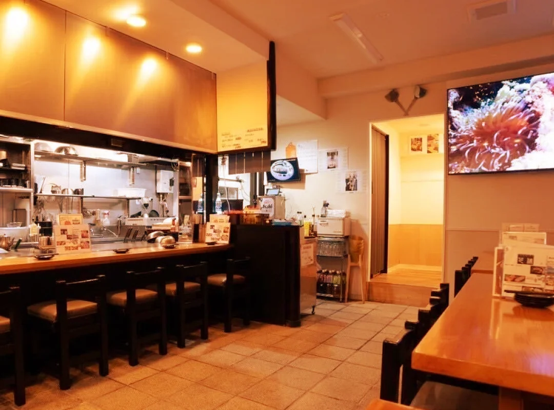 鉄板焼居酒屋 縁 -ENISHI- 公式サイト｜鷺沼の鉄板焼き居酒屋ですのエントランス
